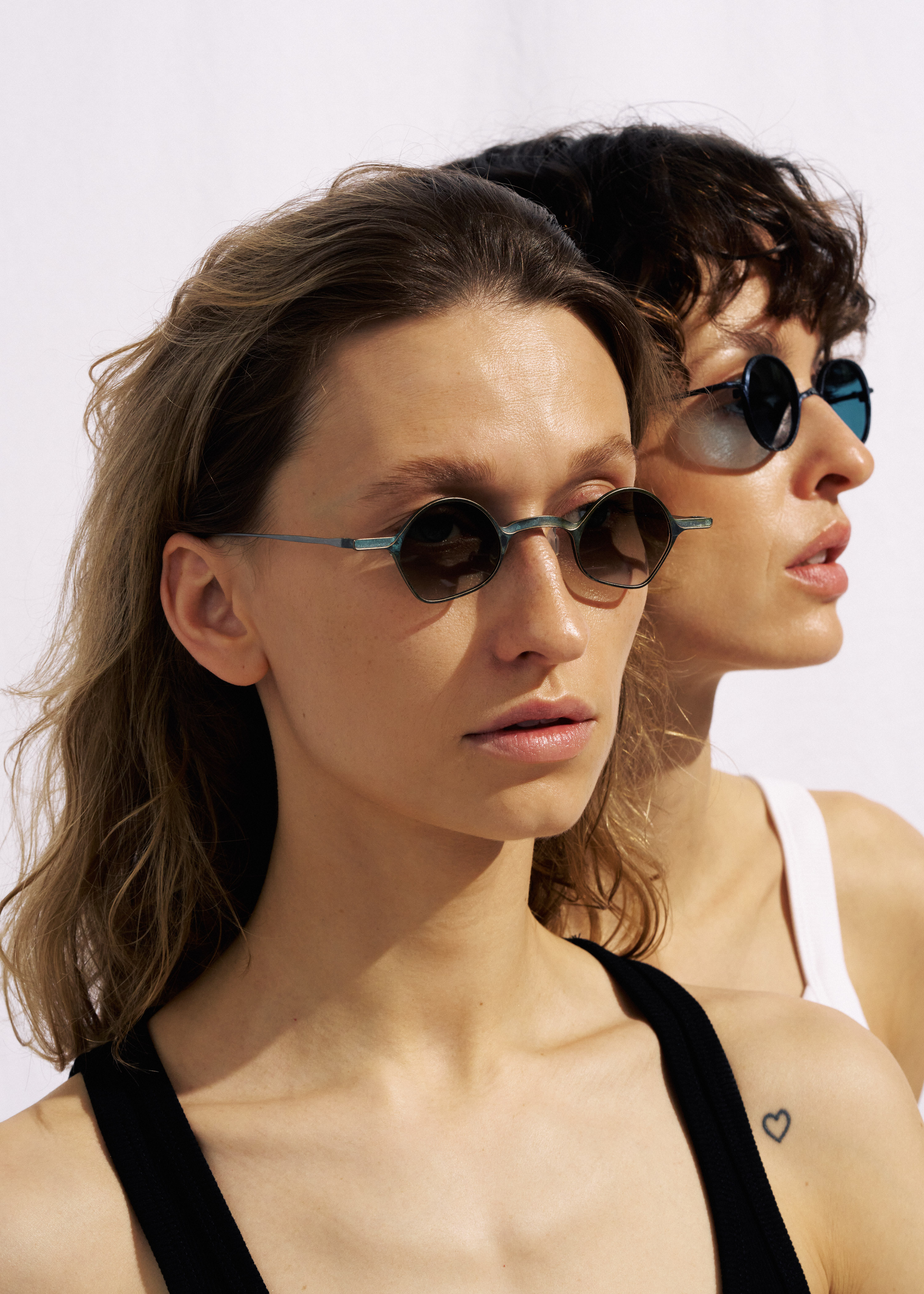 Sisters for Optiroom by Dainius Sciuka
